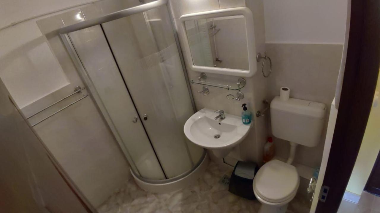 Apartament Flora Apartament Satu Mare Zewnętrze zdjęcie